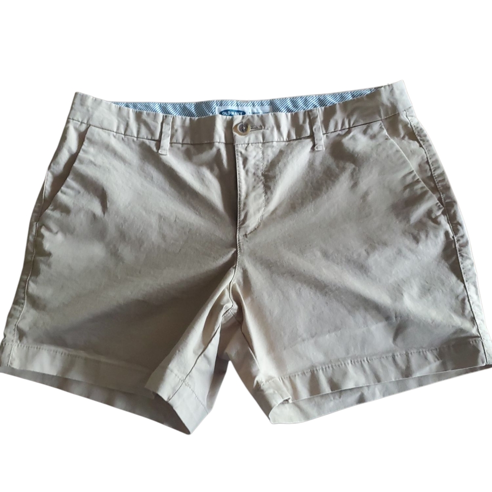 Women's OLD NAVY Tan Shorts (Size 8)
